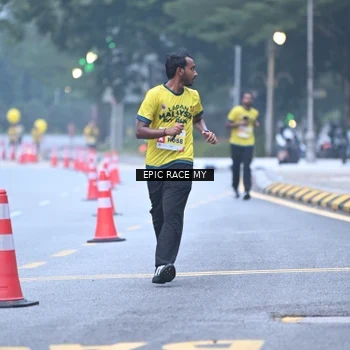 Runner Photo 7028452