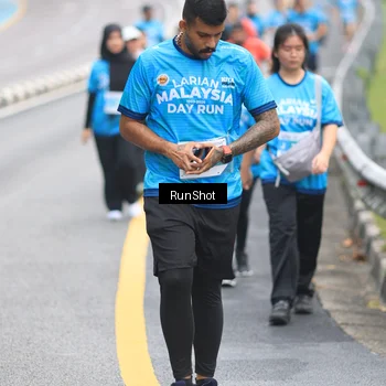 Runner Photo 7028461