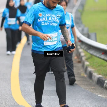 Runner Photo 7028464