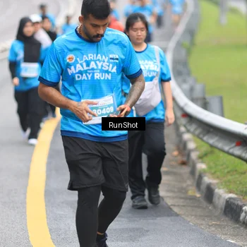 Runner Photo 7028465