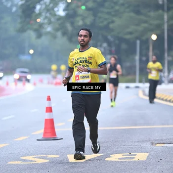 Runner Photo 7028468