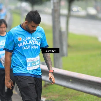 Runner Photo 7028470