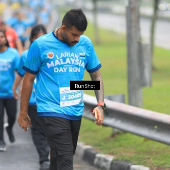 Runner Photo 7028473