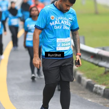 Runner Photo 7028474