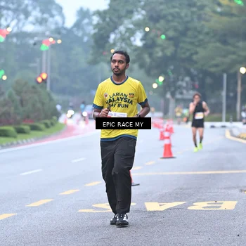 Runner Photo 7028481