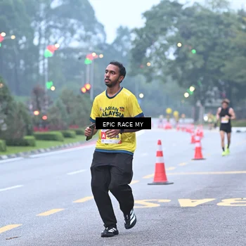 Runner Photo 7028487