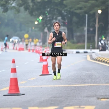 Runner Photo 7028501