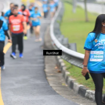Runner Photo 7028507