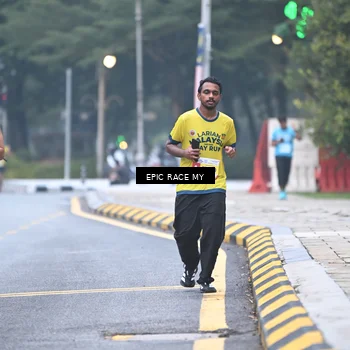 Runner Photo 7028508