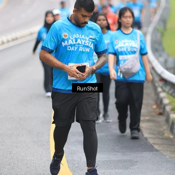 Runner Photo 7028516