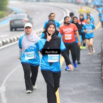 Runner Photo 7028526