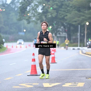 Runner Photo 7028533