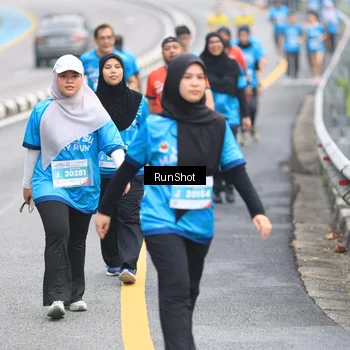 Runner Photo 7028539