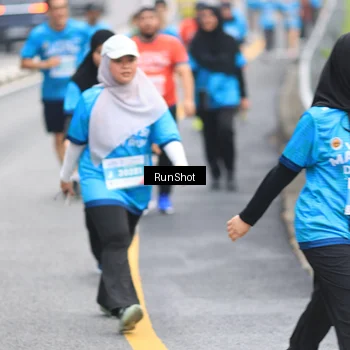 Runner Photo 7028551