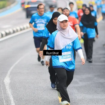 Runner Photo 7028553