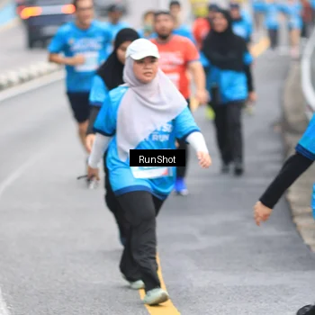 Runner Photo 7028554