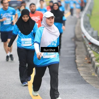 Runner Photo 7028555