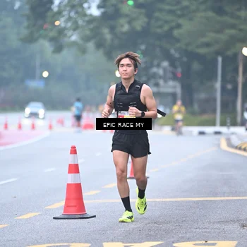Runner Photo 7028559