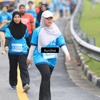 Runner Photo 7028567