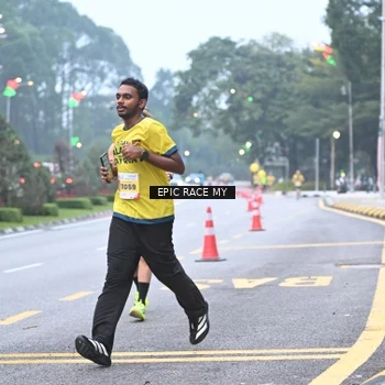 Runner Photo 7028576