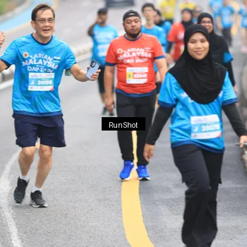 Runner Photo 7028579