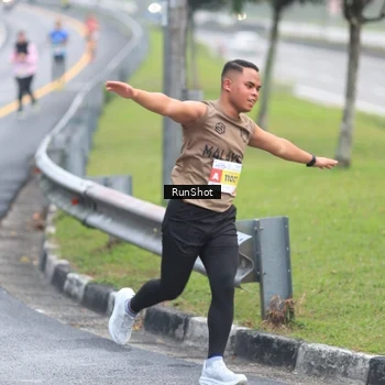 Runner Photo 7028582