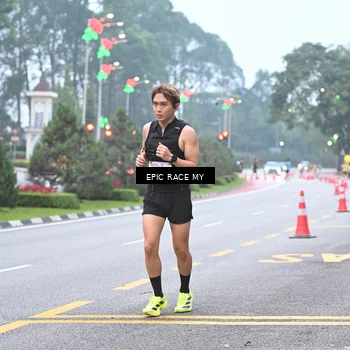 Runner Photo 7028588