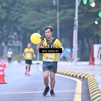 Runner Photo 7028593