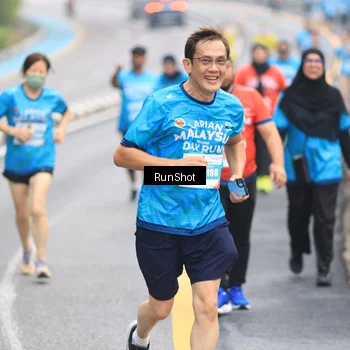 Runner Photo 7028594