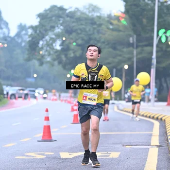 Runner Photo 7028620