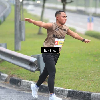 Runner Photo 7028626