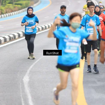 Runner Photo 7028629