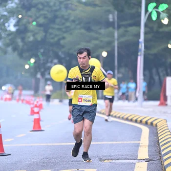 Runner Photo 7028633