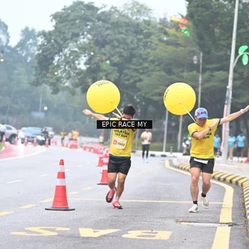 Runner Photo 7028643