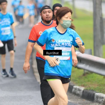 Runner Photo 7028654