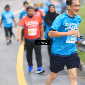 Runner Photo 7028658