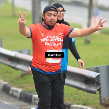 Runner Photo 7028660