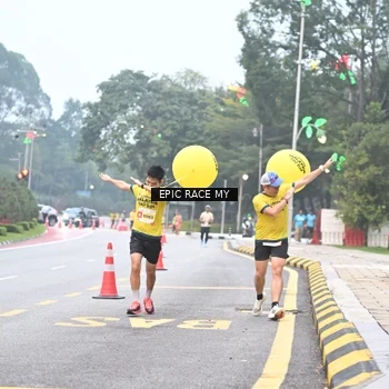 Runner Photo 7028666