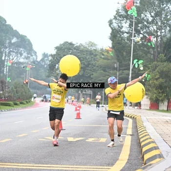 Runner Photo 7028673