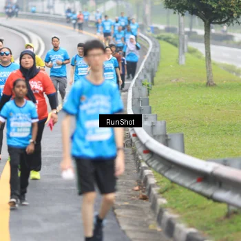 Runner Photo 7028677