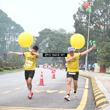 Runner Photo 7028678
