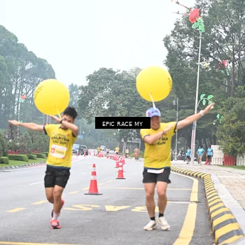 Runner Photo 7028689