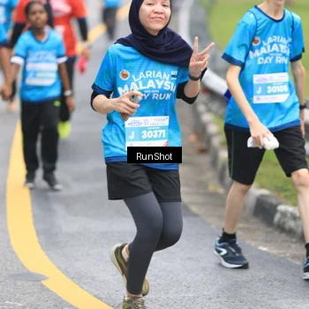 Runner Photo 7028692