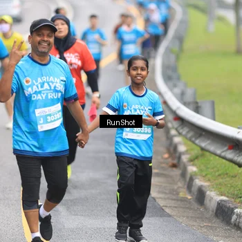 Runner Photo 7028707