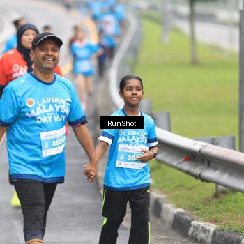 Runner Photo 7028721