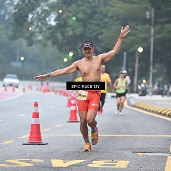 Runner Photo 7028738