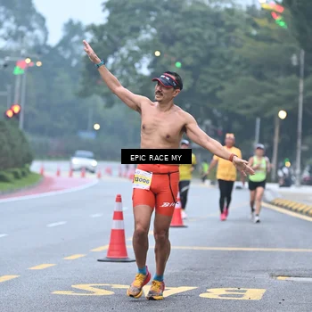 Runner Photo 7028739