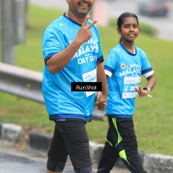 Runner Photo 7028741