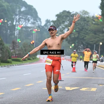 Runner Photo 7028745