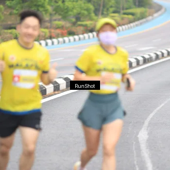 Runner Photo 7028756